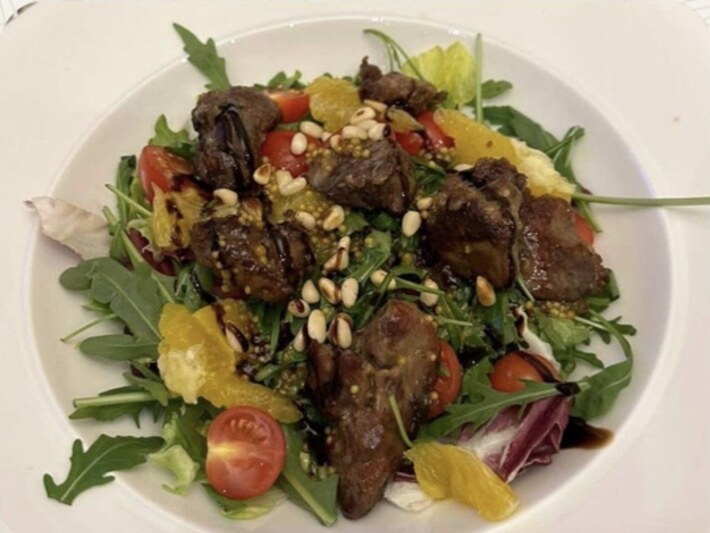 Тёплый салат с куриной печенью